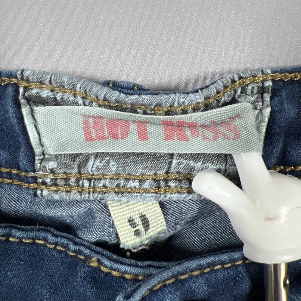 Hot Kiss Get The Lift Shorts Womens 9 Blue Denim Cotton Distressed Cuffed Hem